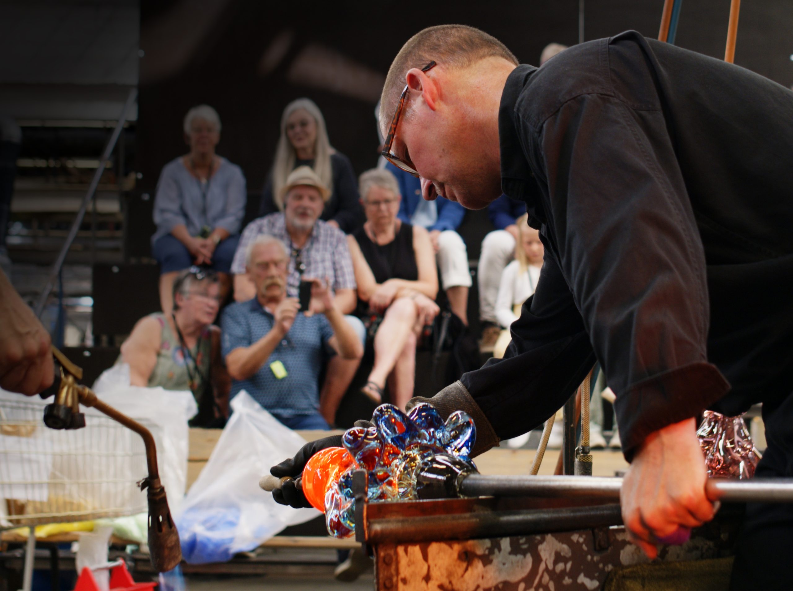 Glassblowing with an audience in the Kingdom of Glass