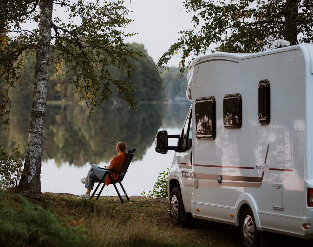 Husbil vid Orranäsasjön